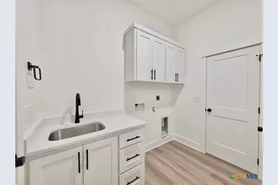 1813 Dorian Drive, Salado, TX 76571 - Photo 20