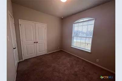 472 Copper Hill Drive, New Braunfels, TX 78130 - Photo 4