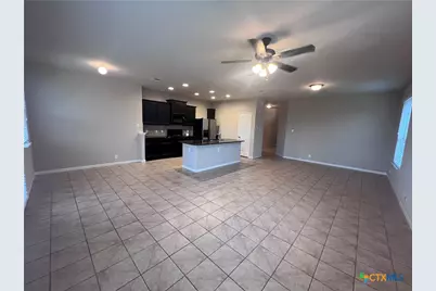 472 Copper Hill Drive, New Braunfels, TX 78130 - Photo 22