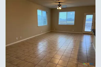 472 Copper Hill Drive, New Braunfels, TX 78130 - Photo 14