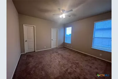 472 Copper Hill Drive, New Braunfels, TX 78130 - Photo 10