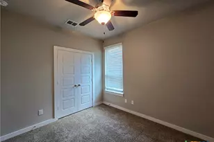 526 Creekside Frst, New Braunfels, TX 78130 - Photo 12