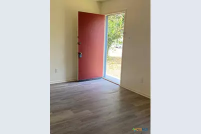 205 W Washington Avenue #A, Copperas Cove, TX 76522 - Photo 2