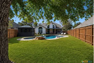 1215 Terrace Ct, New Braunfels, TX 78130 - Photo 4
