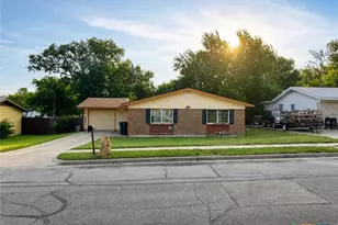 1305 Elia St, Killeen, TX 76541 - Photo 1