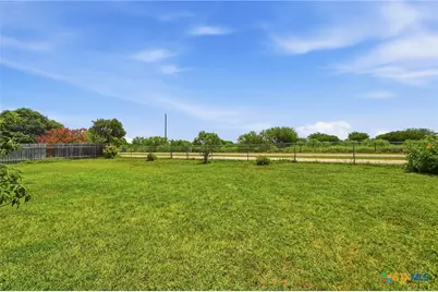 145 Castlewood Drive, Seguin, TX 78155 - Photo 28