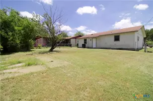 802 E Irvin Ave, Temple, TX 76501 - Photo 18