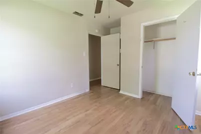 802 E Irvin Avenue, Temple, TX 76501 - Photo 16
