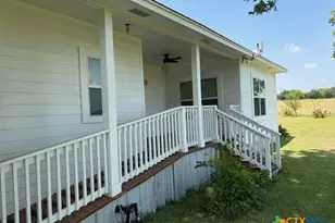 880 County Road 311 Rd, Jarrell, TX 76537 - Photo 24