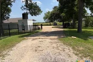 880 County Road 311 Rd, Jarrell, TX 76537 - Photo 4