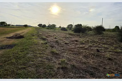 702-708 W Dayton Avenue, Seadrift, TX 77983 - Photo 2