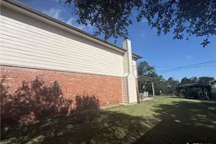 907 Tank St, Copperas Cove, TX 76522 - Photo 4