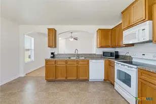 2810 Montague County Dr, Killeen, TX 76549 - Photo 10