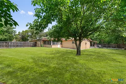 2010 Patricia Street, Copperas Cove, TX 76522 - Photo 36