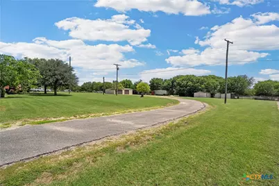 204 Christopher Drive, Eddy, TX 76524 - Photo 36
