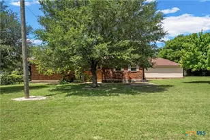 204 Christopher Dr, Eddy, TX 76524 - Photo 38