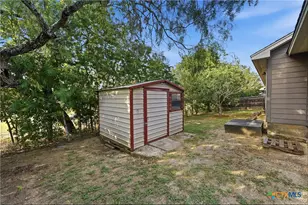 529 Guerra Ln, Gonzales, TX 78629 - Photo 30