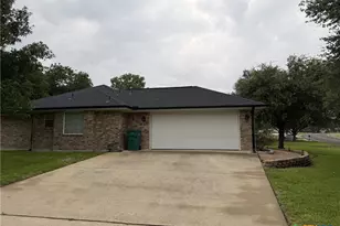 621 S Roy Reynolds Dr, Harker Heights, TX 76548 - Photo 2