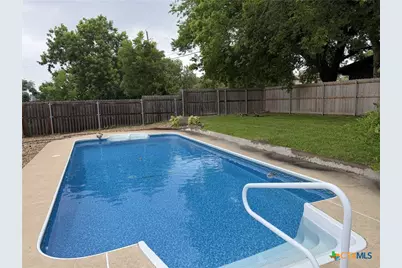 621 S Roy Reynolds Drive, Harker Heights, TX 76548 - Photo 10