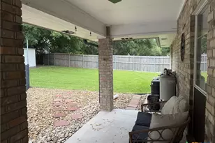 621 S Roy Reynolds Dr, Harker Heights, TX 76548 - Photo 8