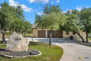 2326 Cascada Pkwy, Spring Branch, TX 78070 - Photo 6