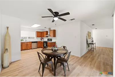 7702 Pipers Swan Street, San Antonio, TX 78251 - Photo 8