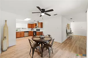 7702 Pipers Swan St, San Antonio, TX 78251 - Photo 8