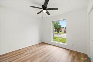 7702 Pipers Swan St, San Antonio, TX 78251 - Photo 16