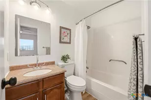 7702 Pipers Swan St, San Antonio, TX 78251 - Photo 18