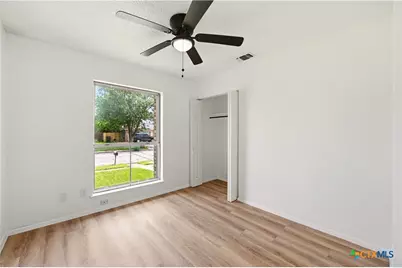 7702 Pipers Swan Street, San Antonio, TX 78251 - Photo 14