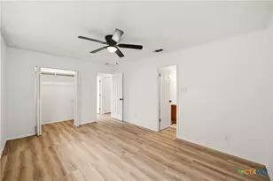 7702 Pipers Swan St, San Antonio, TX 78251 - Photo 20