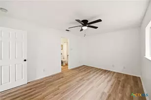 7702 Pipers Swan St, San Antonio, TX 78251 - Photo 20