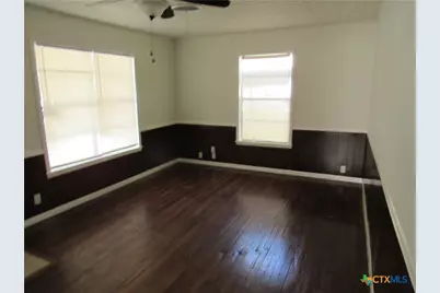 1325 S 17th Street, Temple, TX 76504 - Photo 4