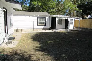 1325 S 17th St, Temple, TX 76504 - Photo 10