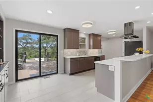 739 Encino Dr, New Braunfels, TX 78130 - Photo 12