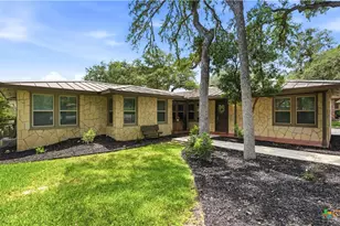 739 Encino Dr, New Braunfels, TX 78130 - Photo 4