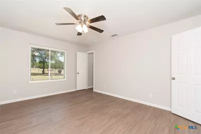 13260 Estate Trail, Belton, TX 76513 - Photo 16