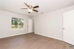 13260 Estate Trail, Belton, TX 76513 - Photo 16