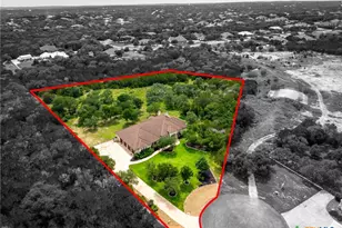 2573 Beaver Ln, New Braunfels, TX 78132 - Photo 6