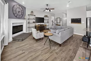 612 Holstein Dr, Belton, TX 76513 - Photo 4