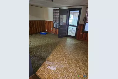 1410 N Beal Street, Belton, TX 76513 - Photo 2