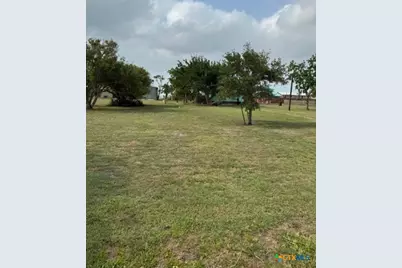 154 W Kruse Avenue, Port Lavaca, TX 77979 - Photo 4