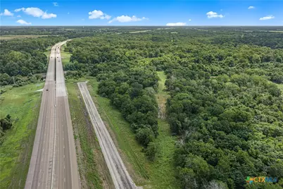 000 NW Zac Lentz Pkwy, Victoria, TX 77905 - Photo 2