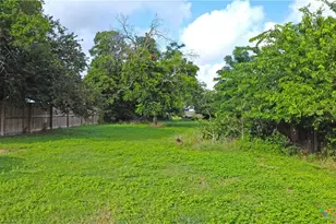 760 Simon Ave, New Braunfels, TX 78130 - Photo 12