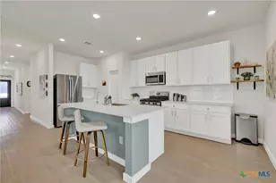 1248 Twisted Crk, New Braunfels, TX 78130 - Photo 4