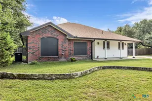 7 Market Loop, Morgans Point Resort, TX 76513 - Photo 4