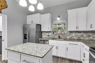 7 Market Loop, Morgans Point Resort, TX 76513 - Photo 8