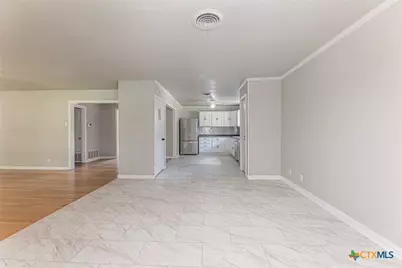 1020 N 15th Street, Temple, TX 76501 - Photo 12