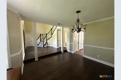 308 Kingwood Forest, Victoria, TX 77904 - Photo 10