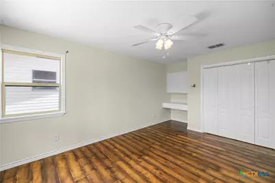 105 Tropical Drive, Victoria, TX 77904 - Photo 20